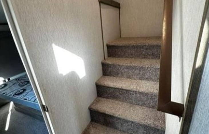 Upstairs bedroom/loft