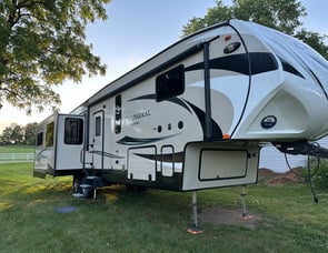 Coachmen RV Chaparral 360IBL