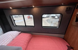 2021 Roadtrek Play ( dog friendly)