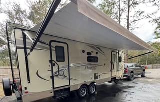 “The comfy caravan”