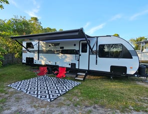 Forest River RV Wildwood X-Lite 273QBXL