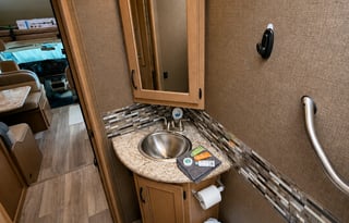 Ultimate Luxury! Easy to drive.