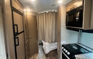 2022 Four Winds 26B – Fun Family Adventure