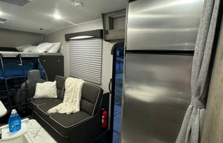 ⭐️2021 CLASS C RV, EASY TO DRIVE AND READY TO GO⭐️