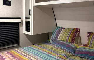 2025 Jayco w/ Bunkhouse