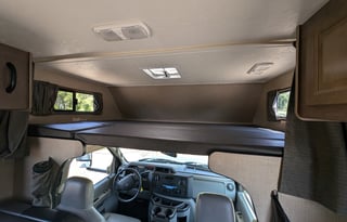 2019 Thor Majestic 28A - Your Family Fun Transport