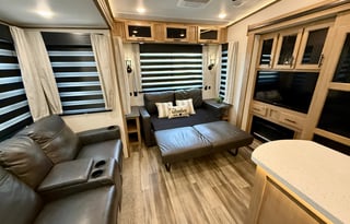 Forest River Sabre 36BHQ