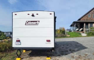 2022 Coleman Lantern LT 17B, Light and easy to tow