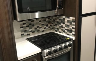 Dutchmen Atlas Fifth Wheel