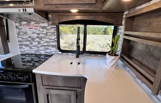 2022 Forest River RV Shockwave 25RQMX