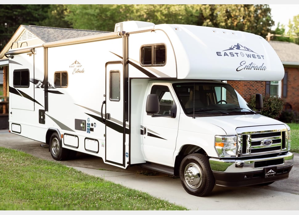 Class C Motor Home rentals in Lake Wylie