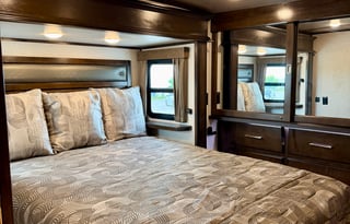 2021 Dutchmen Yukon  Luxury. Comfort.  Freedom.