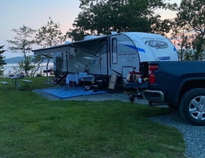 Forest River Alpha Wolf 29QB-L