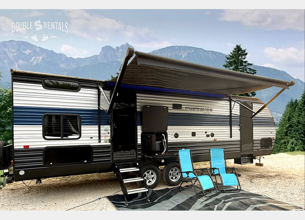 Travel Trailer rentals in Justin