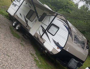 Forest River RV Wildwood X-Lite 281QBXL