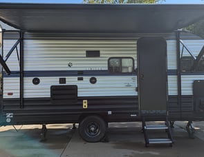 Forest River RV Cherokee Wolf Pup 16BHS