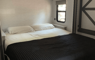 2023 Modern Farmhouse Delivered