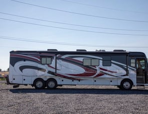 Monaco Dynasty 44RFT