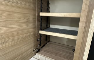 Vantonio Banderas - Winnebago Boldt 70BL