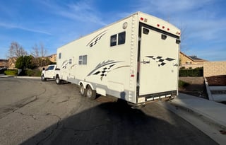 2004 Keystone tail-gator m-330
