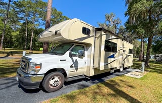 YoYo - Your Retreat on Wheels