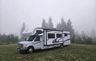 2022 31' Forest River/Unlimited Miles - Pristine!