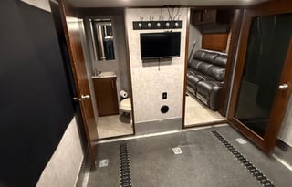 Forest River trailer, spacious 2 bathrooms