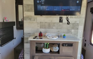 Westernslap Island girl Rv Rental