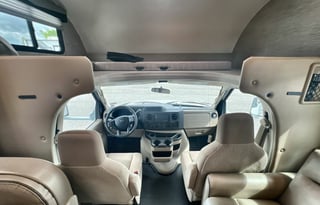 2023 Thor Motor Coach Freedom Elite 28HE