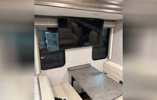 2022 Coachmen RV Pursuit 31BH