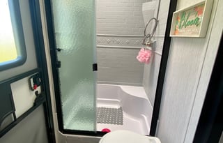 2021 Palomino Puma 28DBFQ