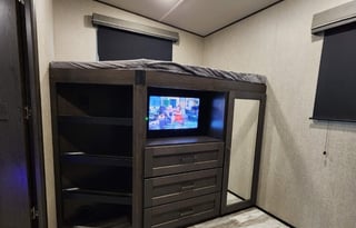 2022 Grand Design Reflection 311BHS