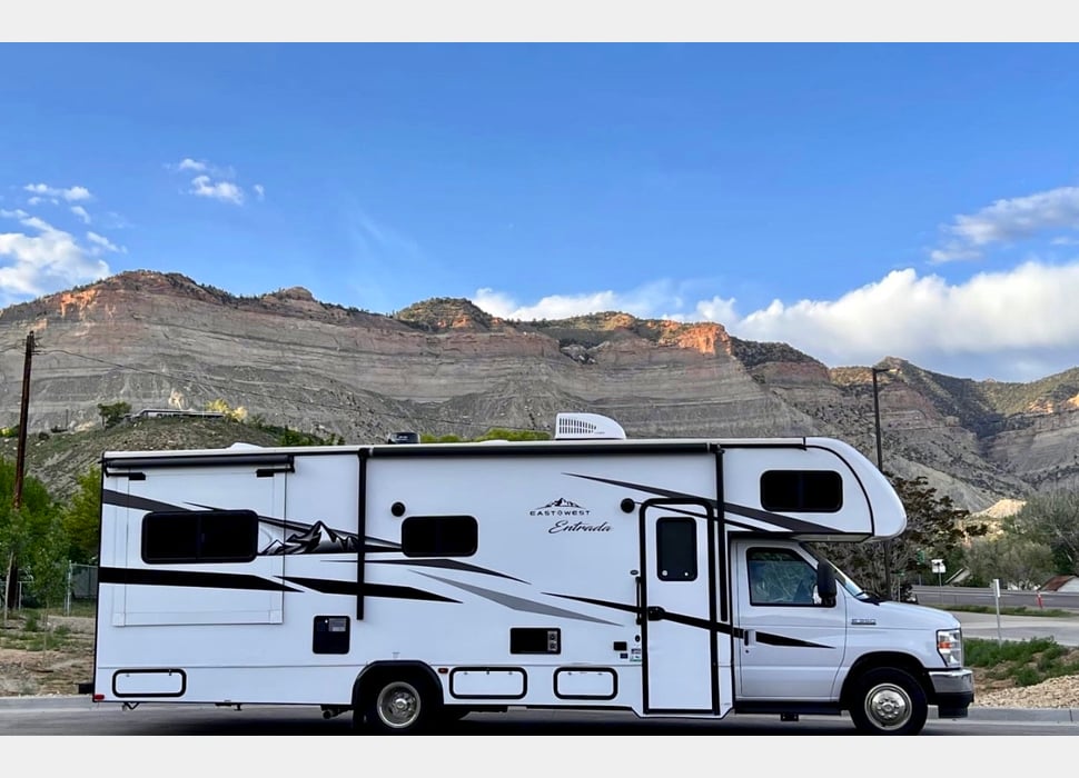 Class C Motor Home rentals in Fayetteville