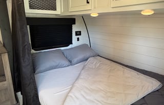 Easy Tow Bunkhouse | 7' Wide | Slideout | Off-Grid