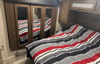 2021 Keystone RV Cougar Half-Ton 32BHS