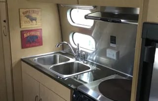 Airstream Luxury Our Place or We Deliver Anywhere!