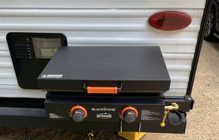 26' w/ Private Queen Suite & Bunks - Delivery only