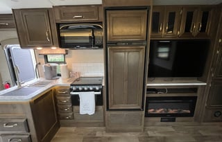 2021 Jayco Greyhawk 30Z