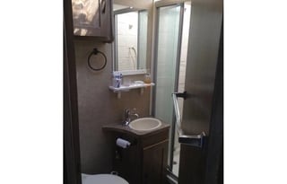 25' Coachmen Prism: Mercedes Sprinter w Full-Slide