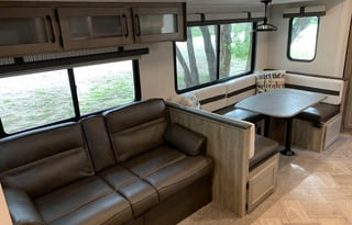 2021 PALMOMINO PUMA BUNKHOUSE