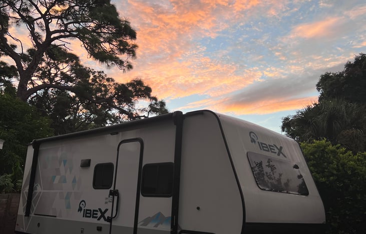 Sometimes its the sunset but sometimes its the sunrise that makes for the magic moment when camping. Something we dont always get to appreciate during the daily grind of life.