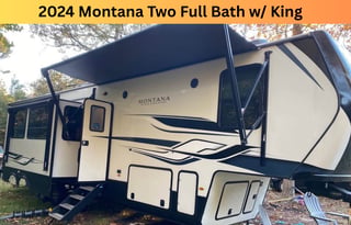 5th Wheel Montana High Country - Two Full Bath