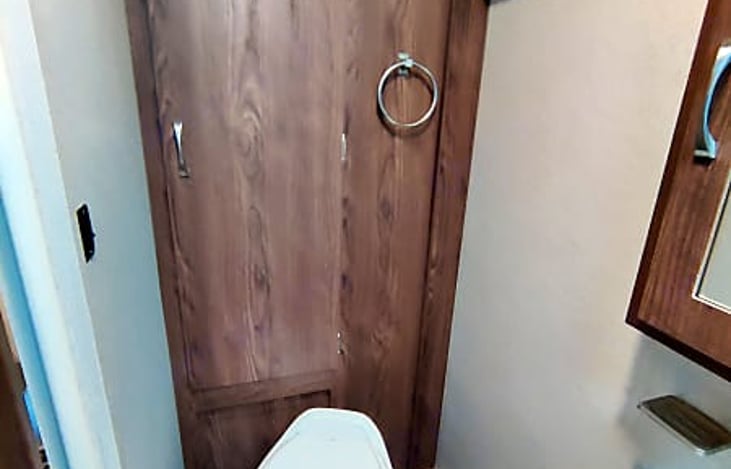 bathroom storage