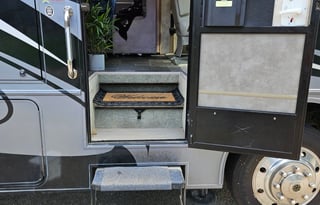 2013 Winnebago Vista 35F - FREE UNLIMITED INTERNET