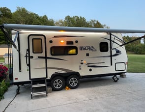 Forest River RV Flagstaff Micro Lite 21FBRS