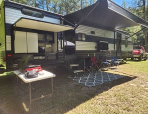 Forest River RV Cherokee Grey Wolf 29TE