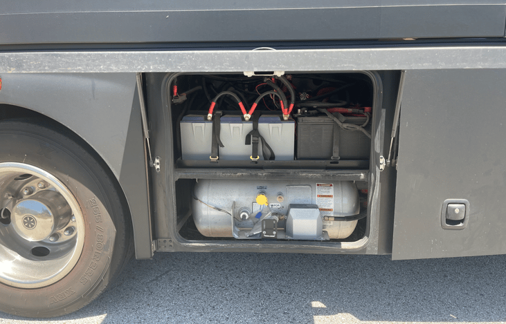 Propane tanks and LIPO batteries for solar charging