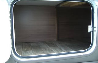 2018 Winnebago Navion 24V