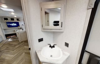 2022 East to West - Delivery and Setup available!