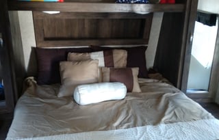 2018 Forest River RV Vibe 301RLS